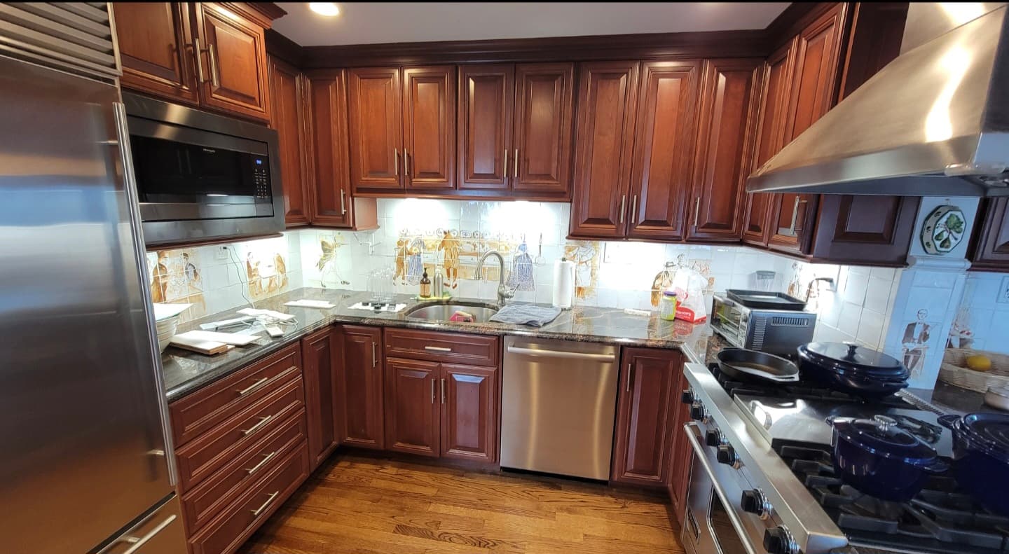 Cabinet Resurfacing — before