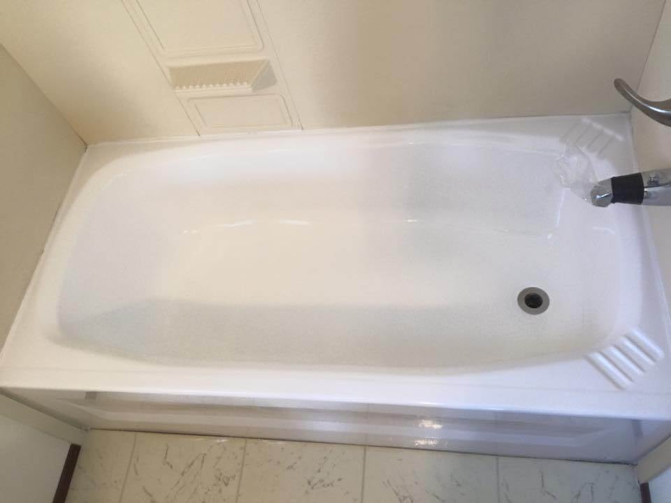 Refinished Fiberglass Tub